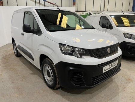 PEUGEOT